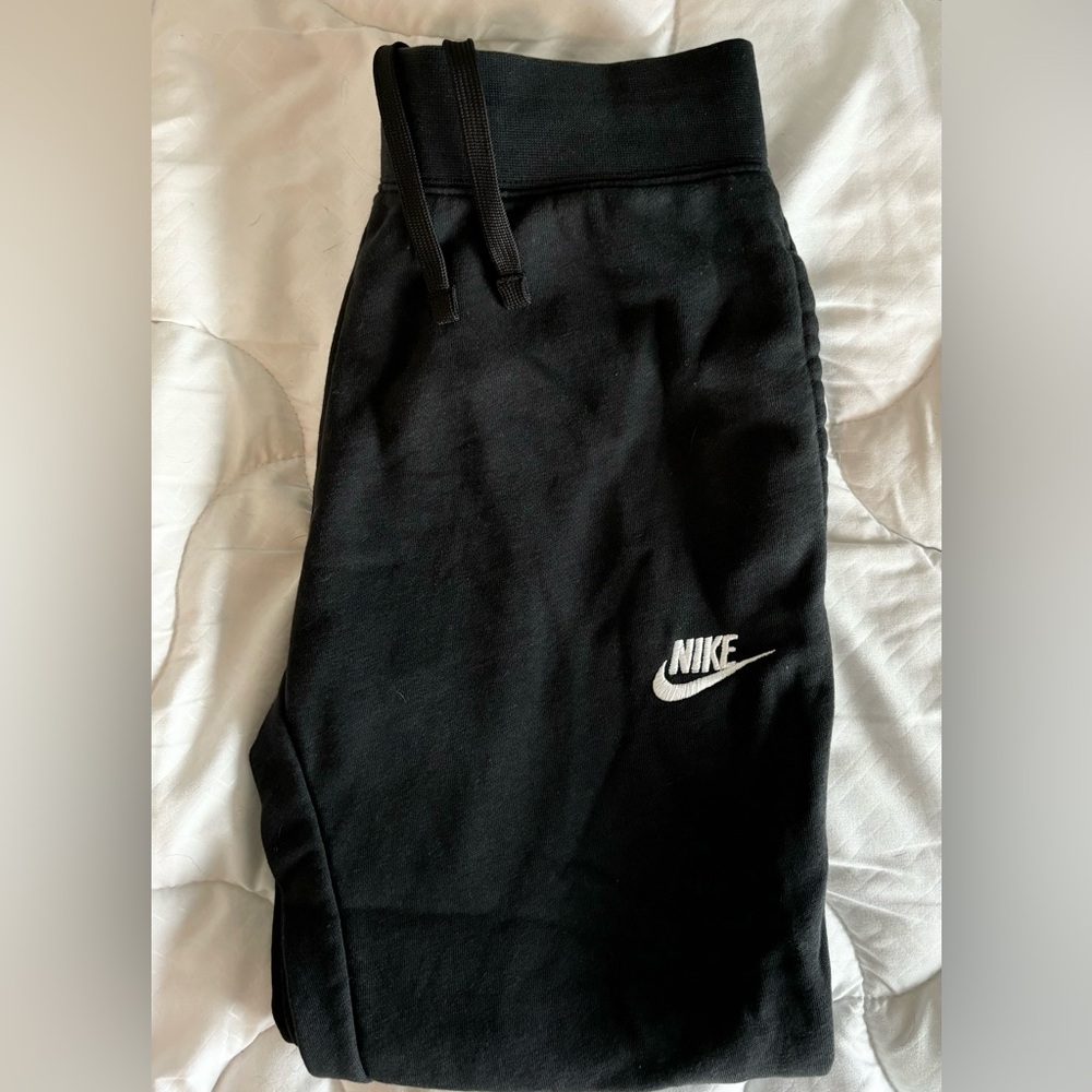 NIKE Girls Sweatpants